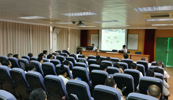 玩彩(中国)wancai·官方网页版,举办海关用户培训班